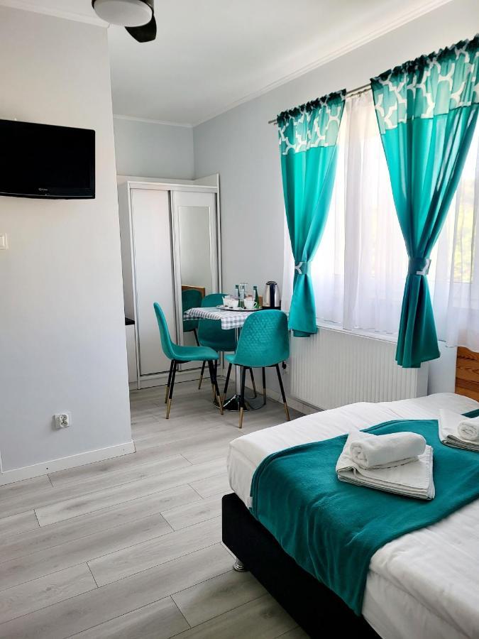 Solar Bed & Breakfast Karwia Exterior photo