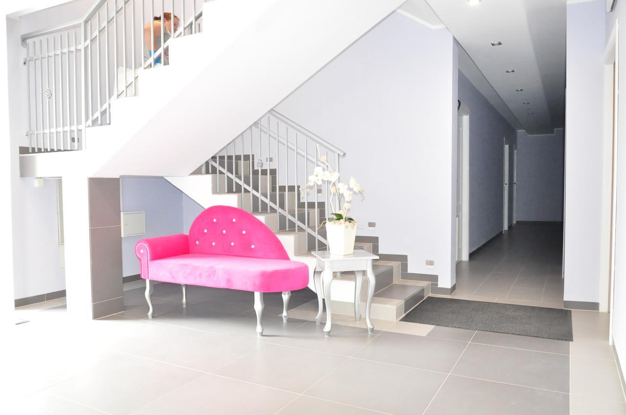 Solar Bed & Breakfast Karwia Exterior photo